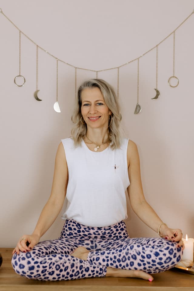 Elisabeth Kippenberg – Expertin für Hormonyoga